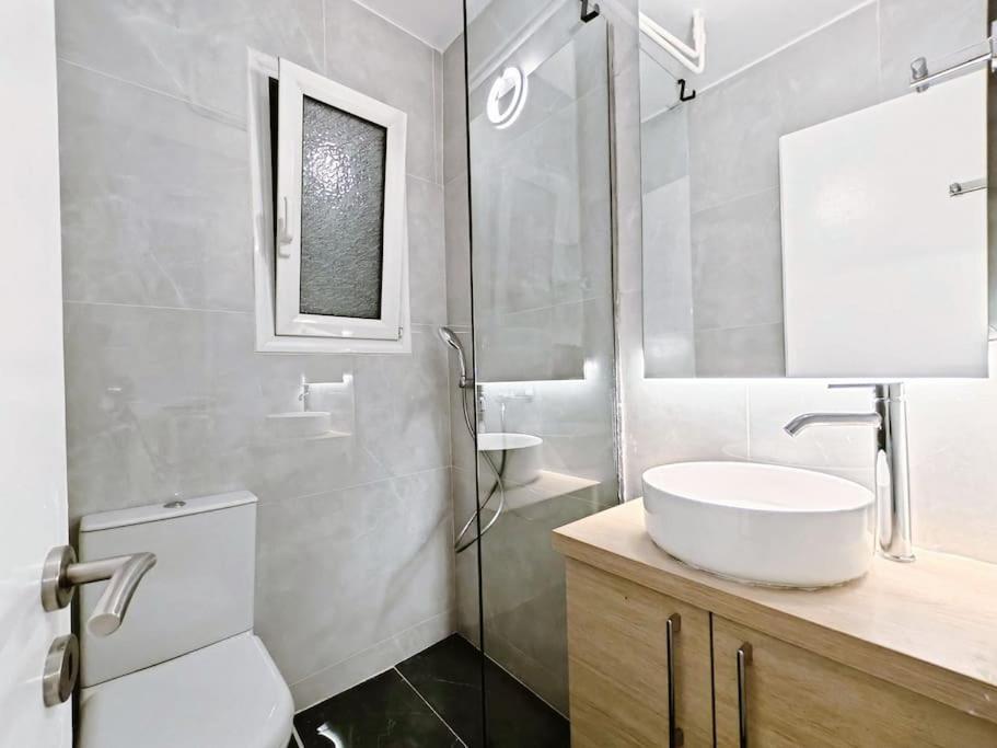 Apartmán 5Min Metro, Sotiria, Iatriko, Semi-Basement Atény Exteriér fotografie